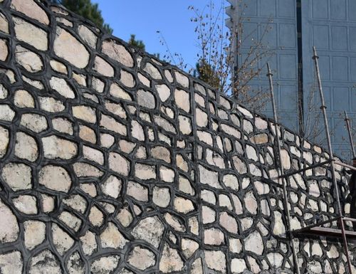 Taş İstinat Duvarı